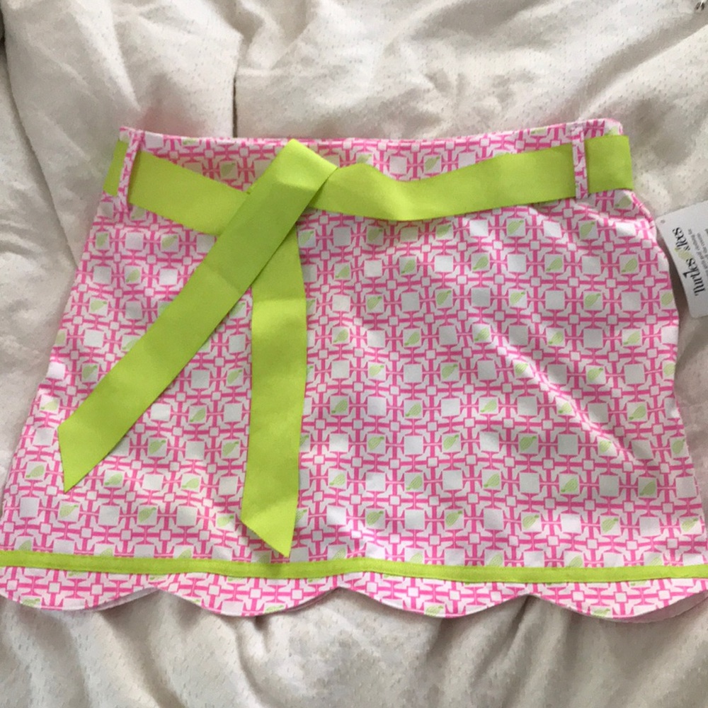 Turtle & Tees 2 piece set: skort matching top.
